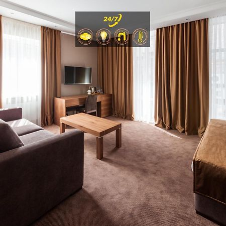 Crystal Hotel Kiev Bagian luar foto