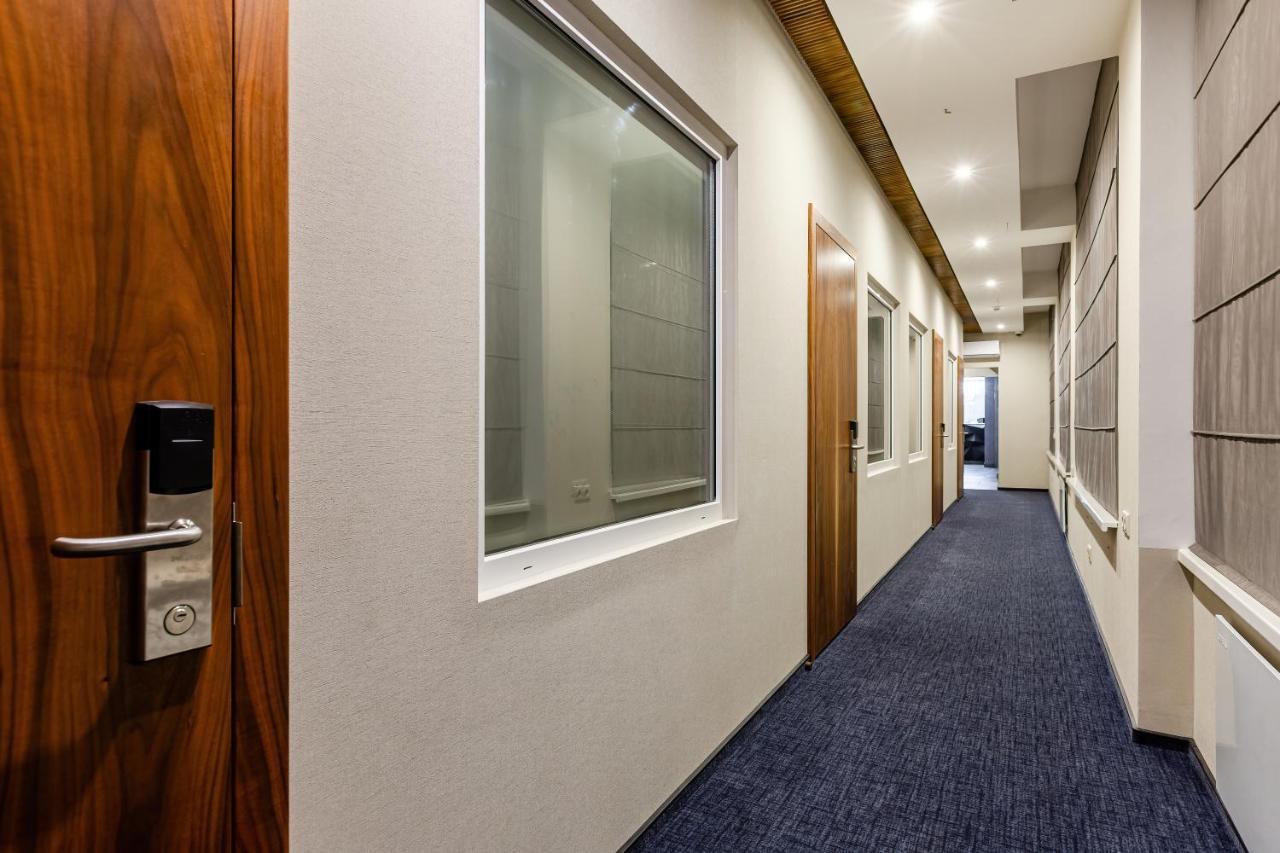Crystal Hotel Kiev Bagian luar foto