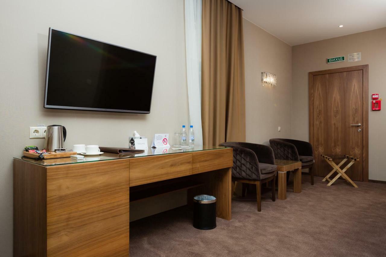 Crystal Hotel Kiev Bagian luar foto