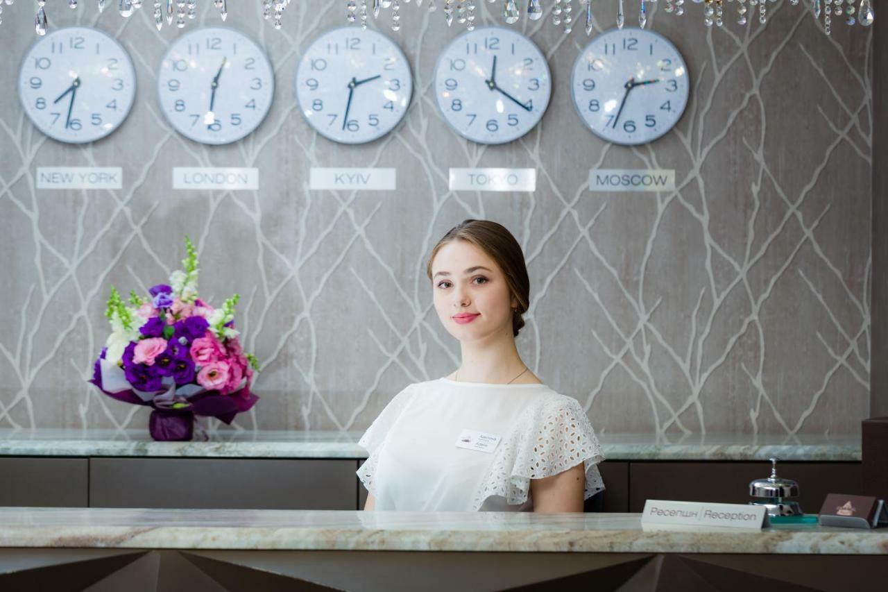 Crystal Hotel Kiev Bagian luar foto
